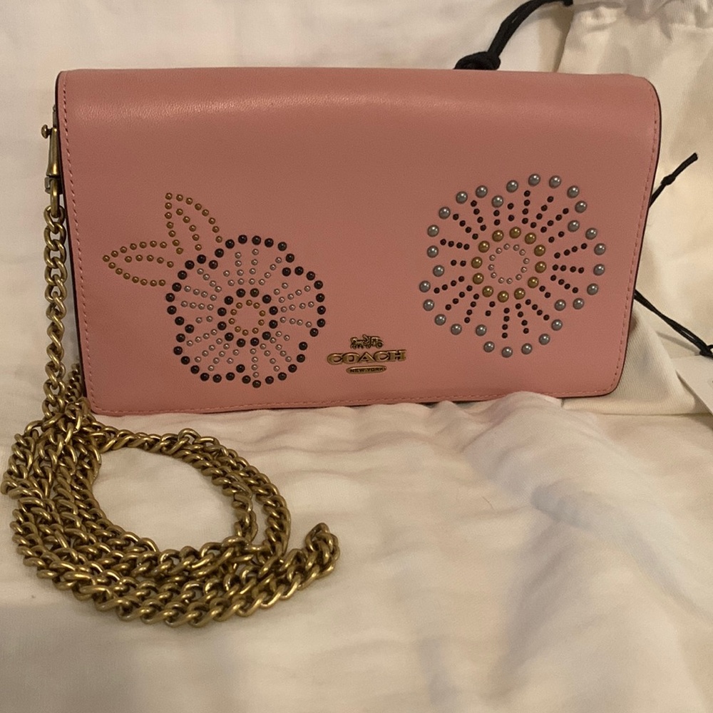 Coach clutch peony